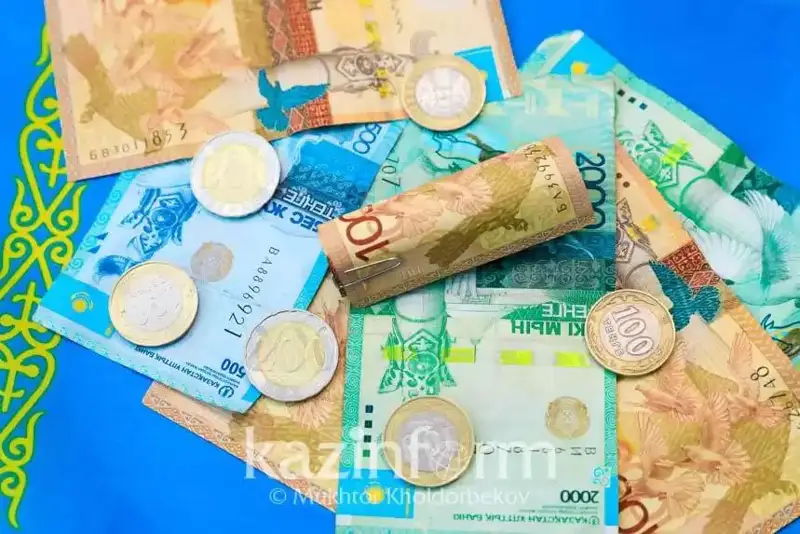 1 июлдан «Олтин алка» медаллари билан тақдирланган оналарга бериладиган нафақа миқдори 25 минг тенгача оширилади