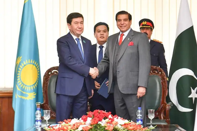 Яқин кунларда Қасим-Жомарт Тоқаев расмий ташриф билан Покистонга боради