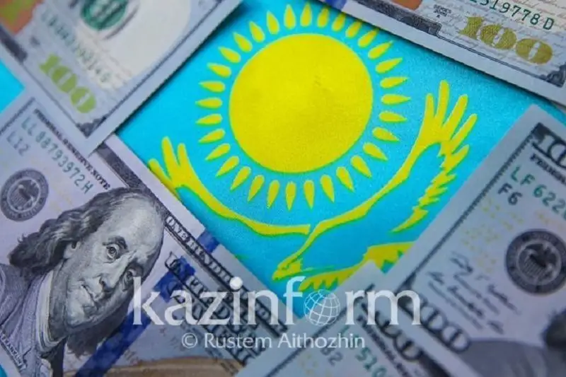 2021年上半年哈萨克斯坦外债余额1667.5亿美元
