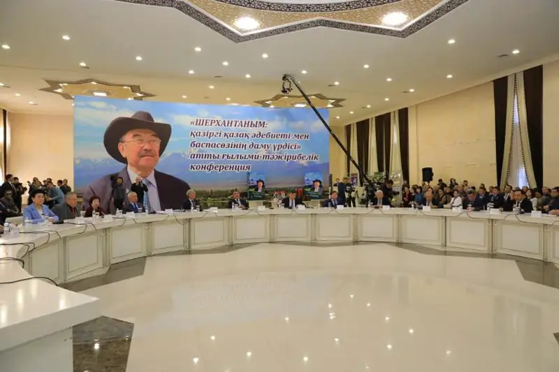 جامبىل وبلىسىندا شەرحان مۇرتازانىڭ ادەبي-مەموريالدىق مۋزەي-ءۇيى اشىلدى - فوتو