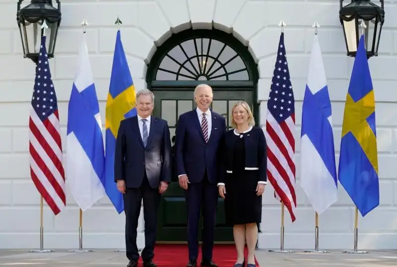 АҚШ Сенати Финляндия ва Швециянинг НАТОга киришини ёқлаб овоз берди
