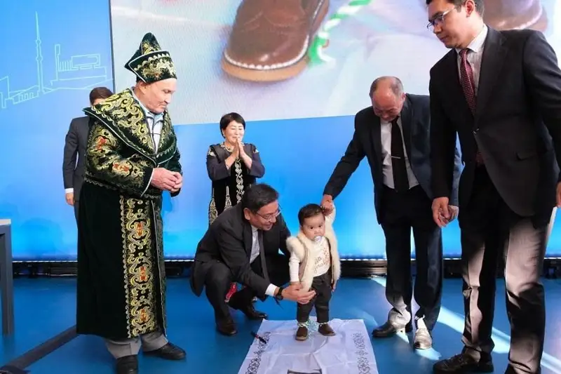 الماتى اكىمى حالىق الدىندا ءبۇلدىرشىننىڭ تۇساۋىن كەستى