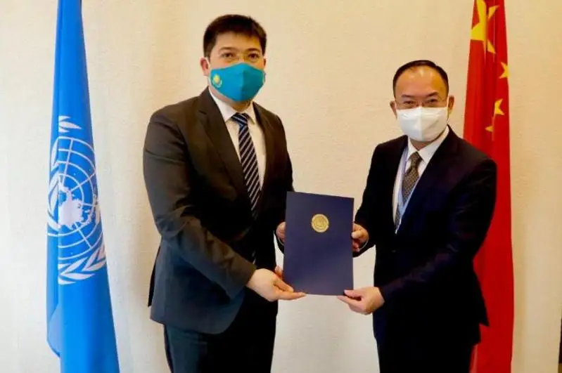 Постоянный представитель Казахстана в Женеве вручил верительные грамоты Председателю Конференции по разоружению