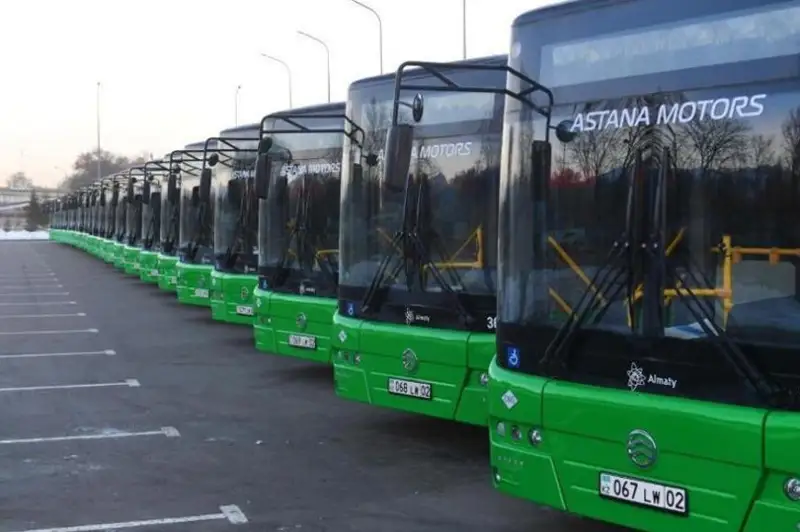 Алматида газ билан ҳаракатланадиган 300 та автобус харид қилинди
