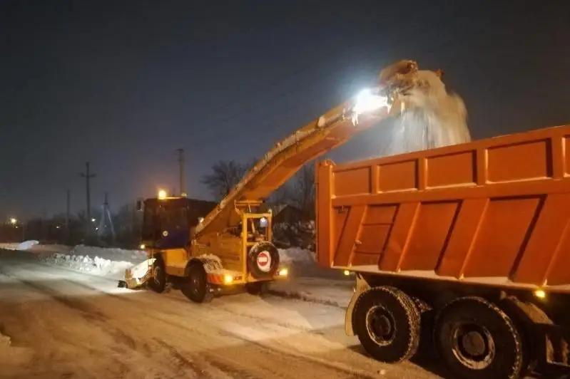这个冬天首都共清理积雪200多万立方米