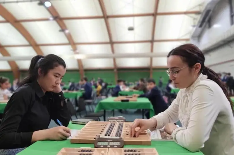 来自九个国家的选手齐聚克孜勒奥尔达 争夺九连株播棋亚洲杯冠军