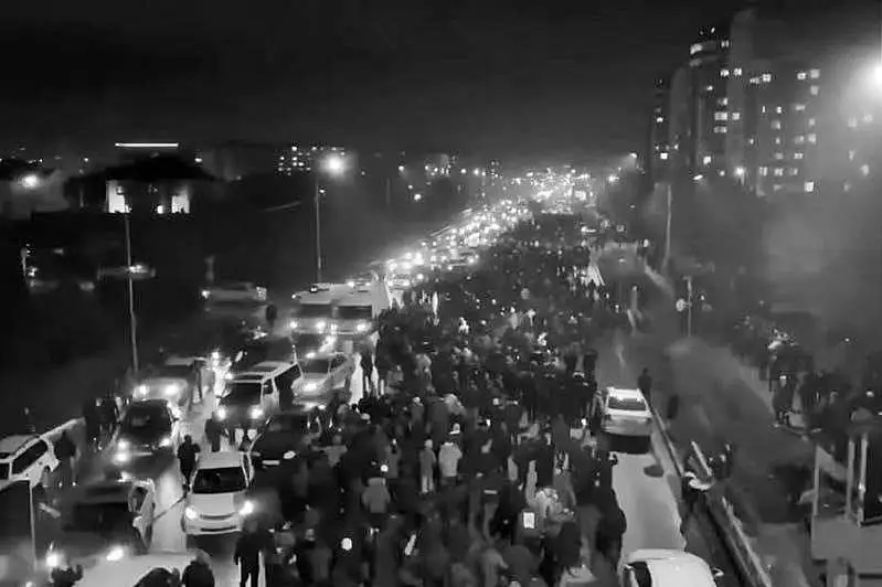 قازاق زيالىلارى ەلدە قالىپتاسقان جاعدايعا بايلانىستى حالىققا ۇندەۋ جاريالادى