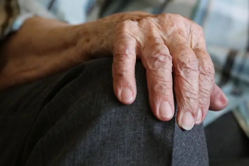 رەسەي ازاماتى 17 جىل بويى قازاقستاننان زاڭسىز زەينەتاقى الىپ كەلگەن