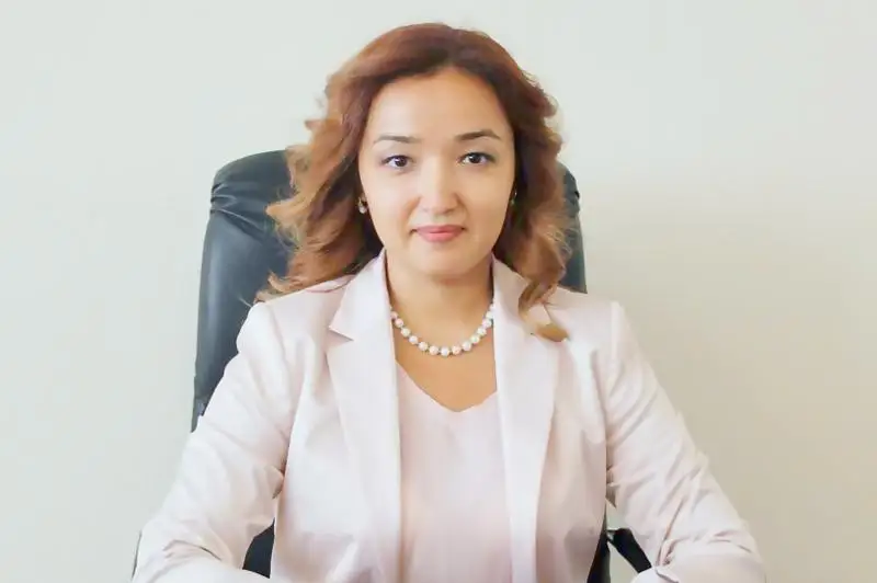 政府任命两位女性副部长