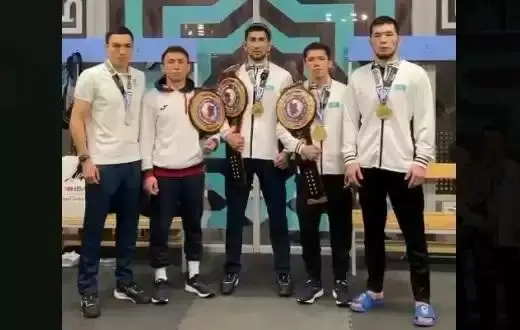 قازاقستاندىق بوكسشىلار مەملەكەت باسشىسىنىڭ قۇتتىقتاۋىنا وراي ۆيدەو جاريالادى