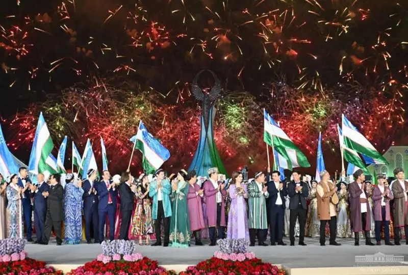 Ózbekstan táýelsizdiginiń 31 jyldyǵyn atap ótti