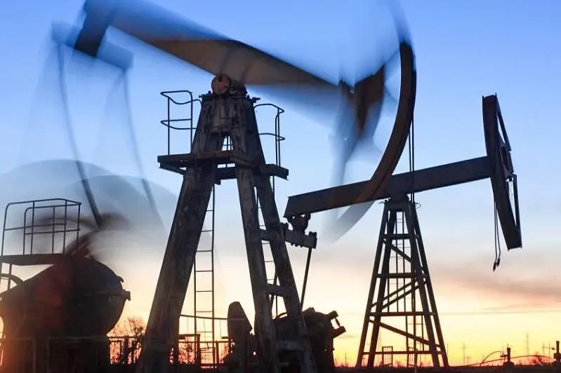 Цены на нефть марки Brent и WTI упали