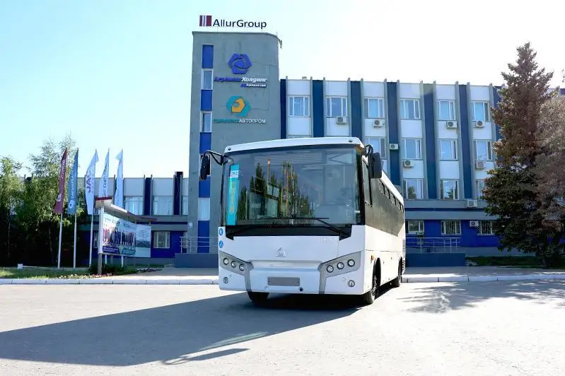Қозоғистон заводи автобусларни шимолий ҳудудлар учун мослаштирмоқда