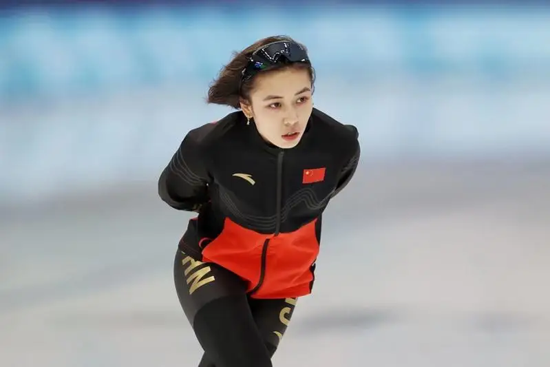 قىتاي قۇراماسىنداعى كونكيشى اقنار اداق قىزى اكەسىنىڭ اماناتىمەن ۇلكەن سپورتقا ورالعان