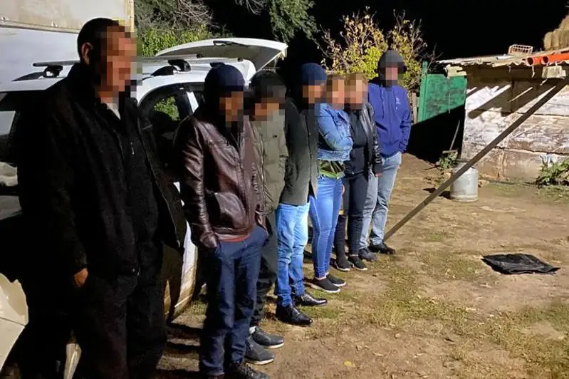 Ғарбий Қозоғистон вилояти чегарасида ноқонуний равишда Россияга ўтмоқчи бўлган 6 нафар ўзбекистонлик қўлга олинди