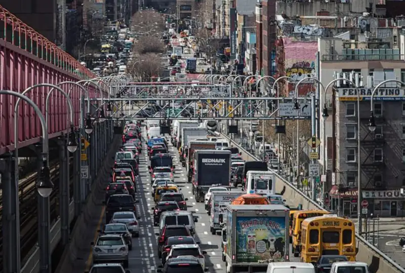 Нью-Йоркда ҳайдовчилар учун шаҳарнинг гавжум жойларига кириш пуллик қилинади