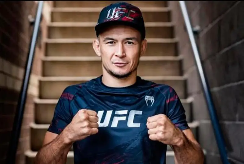 Қозоғистонлик спортчи UFC ТОП-15 рўйхатига кирди