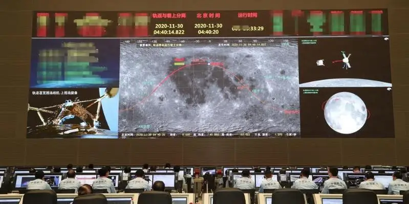 中国嫦娥5号探测器成功着陆月球