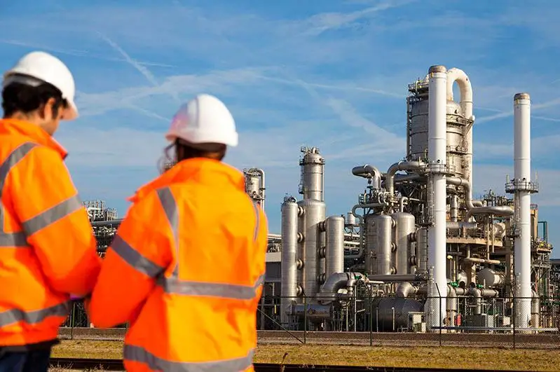 В какие страны Казахстан экспортирует продукцию нефтехимии