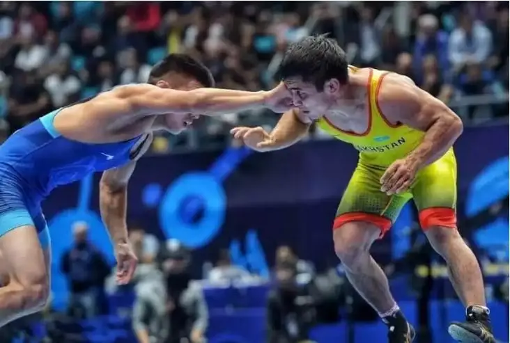 گرەك-ريم كۇرەسىنەن ازيا چەمپيوناتىندا قازاقستاندىق ەكى بالۋان فينالعا شىقتى