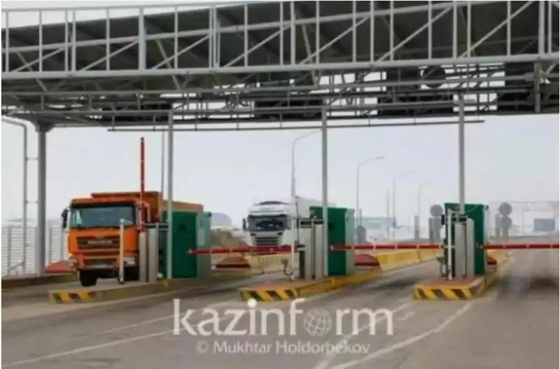 قازاقستان-قىتاي شەكاراسىنداعى ۇزىن-سونار كەزەك پروبلەماسى قالاي شەشىلمەك