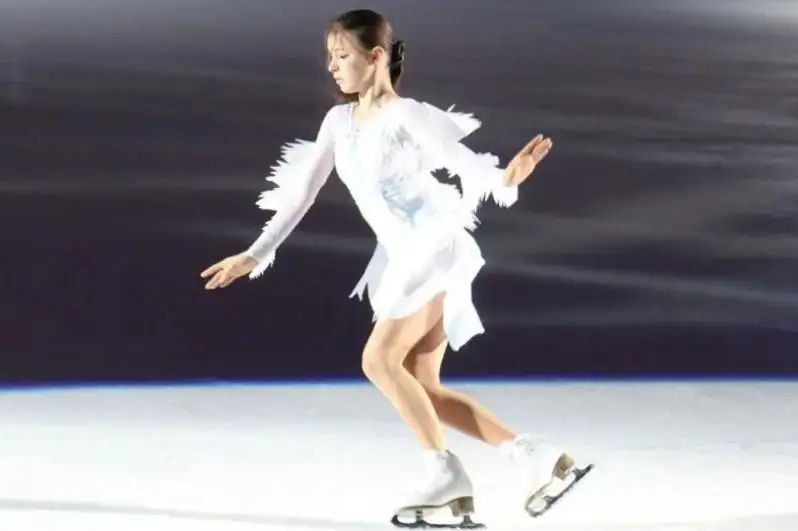 Фигурали учиш: Европа чемпионатида жаҳон чемпиони Димаш қўшиғи остида чиқиш қилди