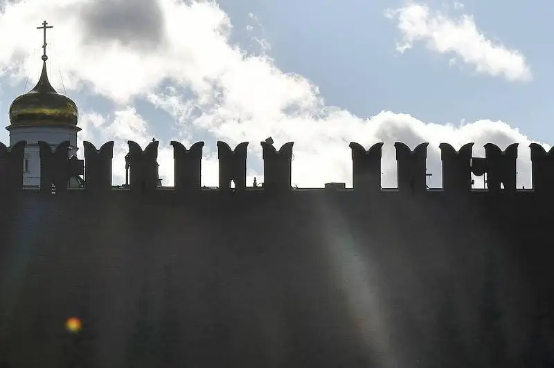 Кучли шамол Москвадаги Кремль саройини шикастлади