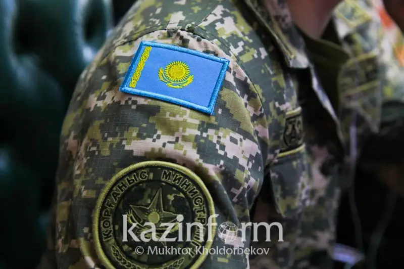 Қозоғистонда 50 та ОТМ ҳарбий хизматни ўтаган ёшларни бепул ўқитади