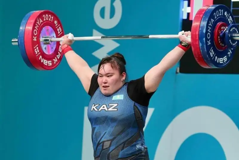 قازاقستاندىق اۋىر اتلەت ايزادا مۋپتيلدا يسلام ويىندارىنىڭ چەمپيونى اتاندى