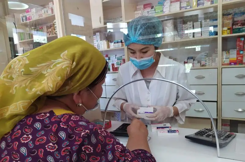 الماتىعا 1 ميلليوننان استام «پاراتسەتامول» جەتكىزىلدى