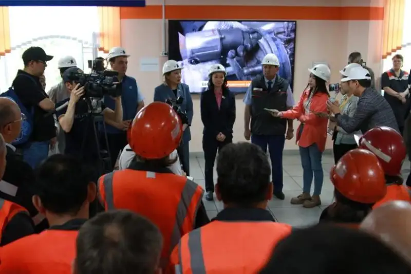 Мажилисмены обсудили предстоящий референдум в столице и регионах