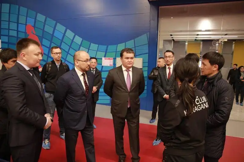 Qaraǵandyda 55 sport alańy salynady