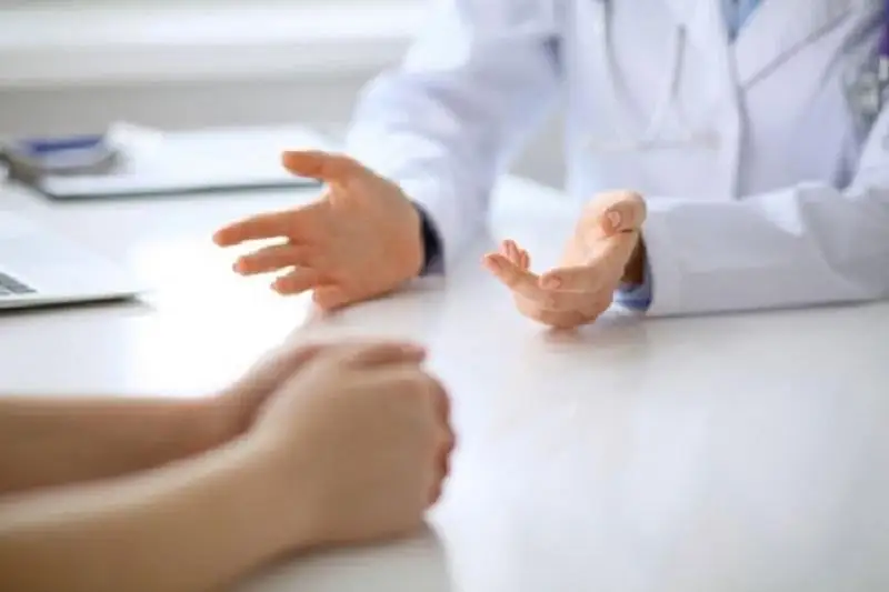 ەلورداداعى اتىس: دارىگەرلەر جارالانعان ازاماتتاردىڭ جاعدايى تۋرالى ايتتى