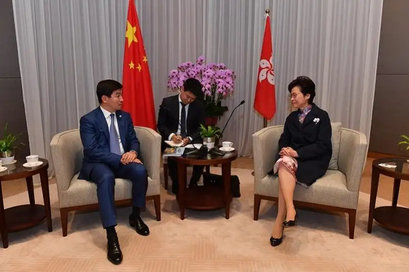 Байбек Гонконг басшылығымен инвесторлар тарту жөнінде уағдаласып қайтты