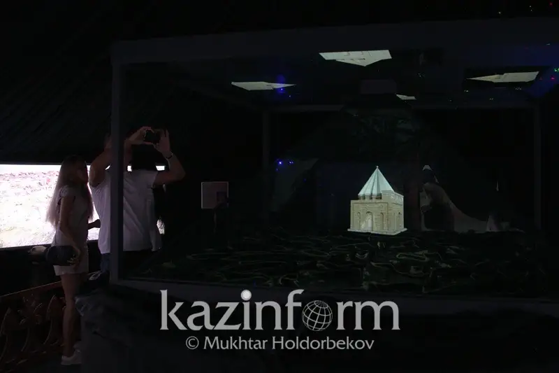 Астанадағы ғажайып киіз үй Ежелгі Тараздың өркениеті тарихынан сыр шертеді