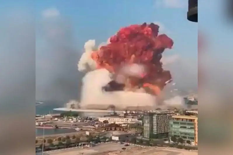 بەيرۋتتاعى جارىلىستان 10 ادام مەرت بولىپ، جاراقات العاندار 100 دەن استى