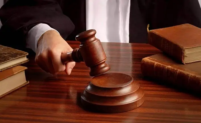 ايەلىنە قول كوتەرگەندەر 7 جىلعا دەيىن سوتتالادى
