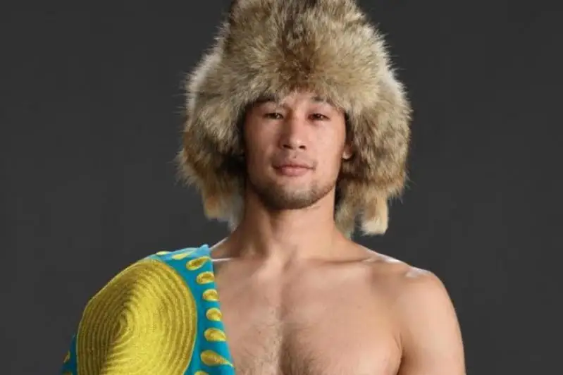 Шавкат Рахмонов подписал новый контракт с UFC