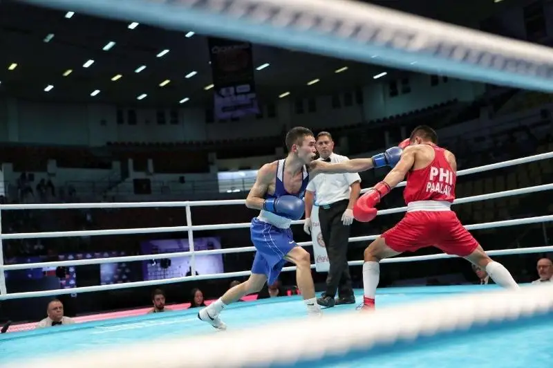 قازاقستاندىق بوكسشىلار حالىقارالىق ءتۋرنيردىڭ فينالىنا شىقتى