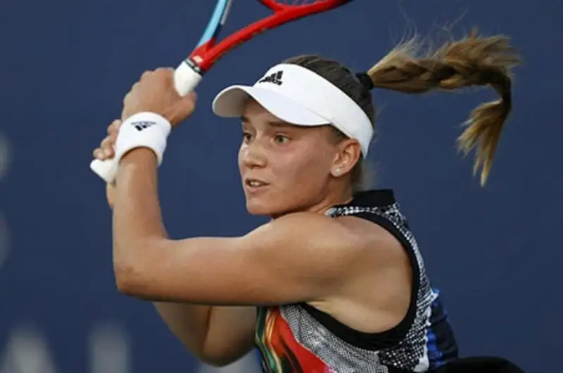 Елена Рыбакина узнала свое положение в обновленном рейтинге WTA