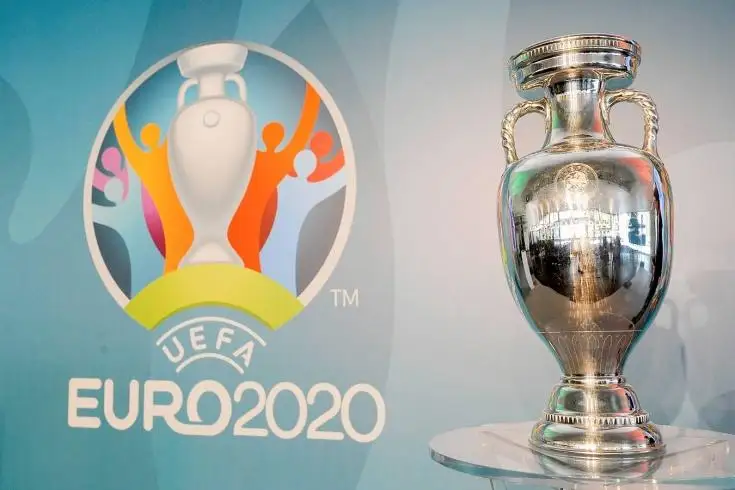 كوروناۆيرۋس: فۋتبولدان ەۋروپا چەمپيوناتىنىڭ فينالدىق كەزەڭى كەيىنگە قالدىرىلا ما؟