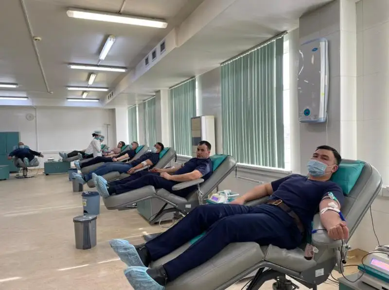 50 спасателей сдали кровь в рамках акции в Карагандинской области