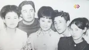 اتاقتى «نۇريكامال» ءانىنىڭ اۆتورى قايتىس بولدى