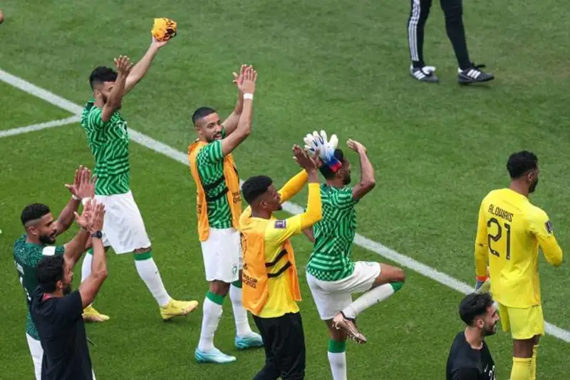 Fýtbol: Argentınany jeńý qurmetine Saýd Arabııasynda sársenbi demalys kúni bolyp jarııalandy