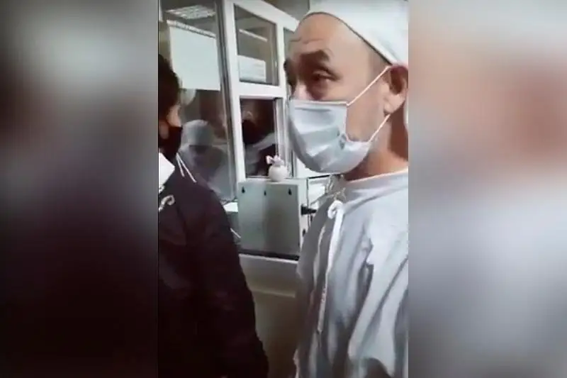 اقتوبەدە تۇركيادان كەلگەندەردەن سىناما العان دارىگەر ەرەجە بۇزعانى ءۇشىن جازالاندى