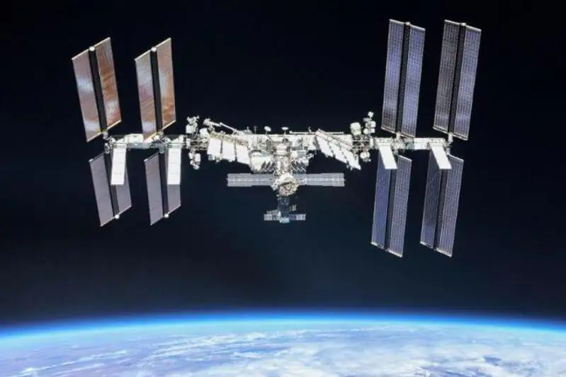 Экипаж космического корабля «Союз МС-19» возвращается на Землю