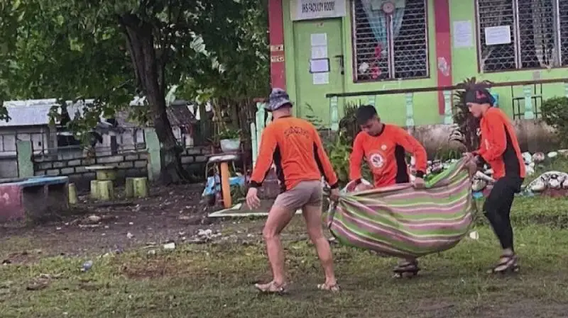 72 человека погибли в результате тропического шторма на Филиппинах