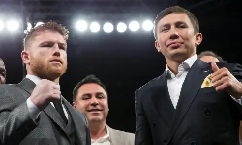 شەتەلدىك بوكس فاناتتارى «كانەلونىڭ» گولوۆكينمەن ەمەس، باسقا قارسىلاسىمەن ايقاسقانىن قالايدى