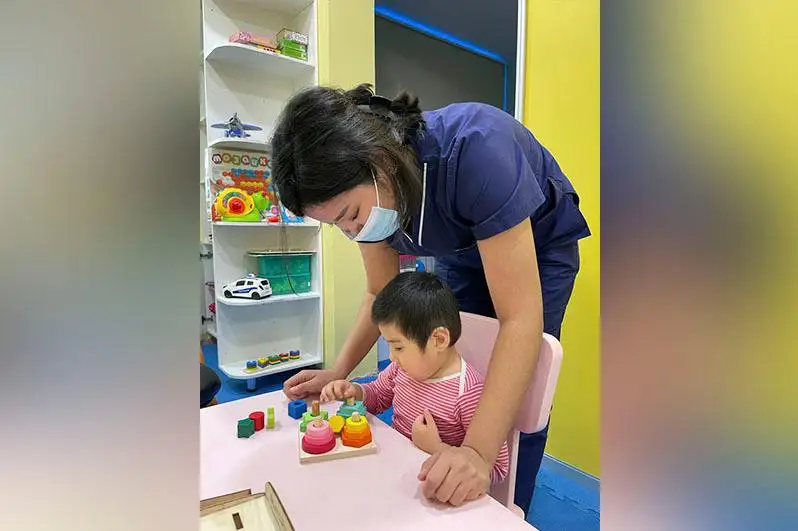 Сколько медицинских организаций столицы проводят детскую реабилитацию в рамках ОСМС