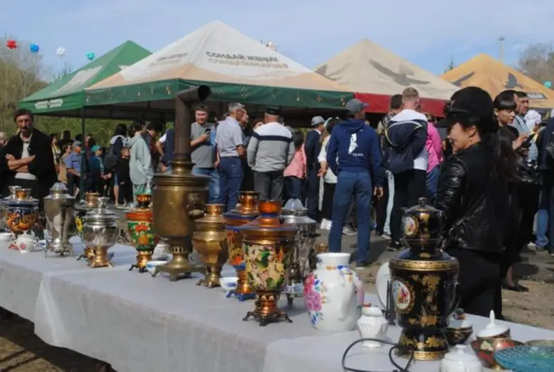 Редкую коллекцию самоваров показали в Семее